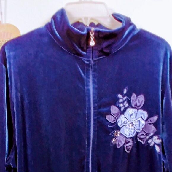 Jaclyn Smith Blue Floral Applique Velveteen Zip Up Jacket XL-XXL - Picture 4 of 10